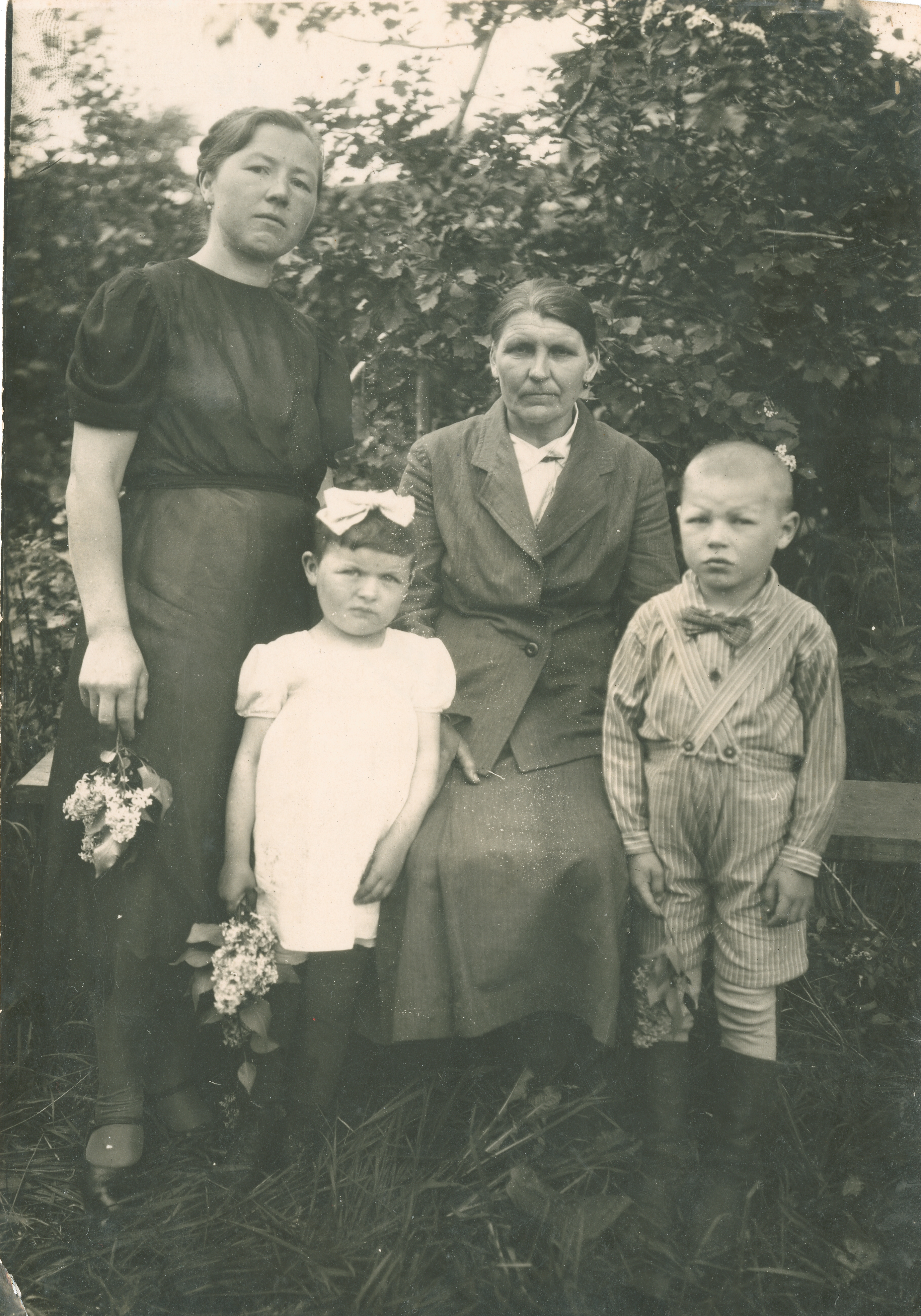 фото 1 бабушка Оля